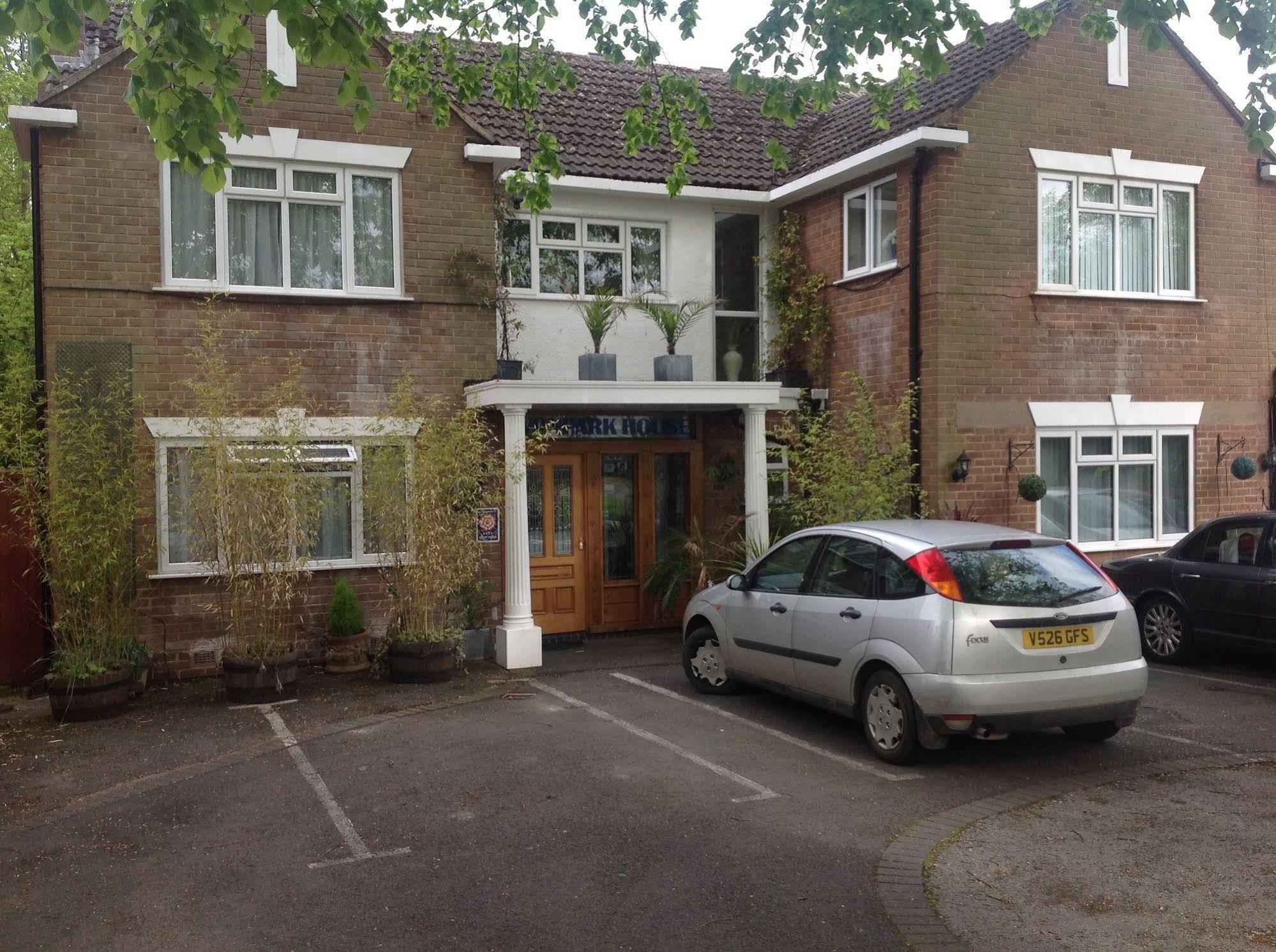 Couette-café Avonpark House 4*