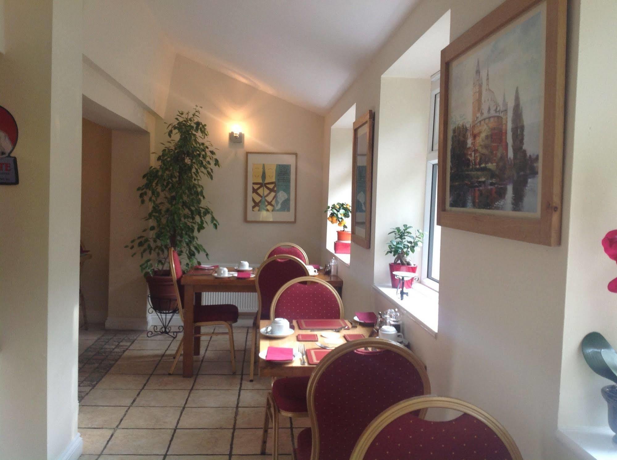 Couette-café Avonpark House