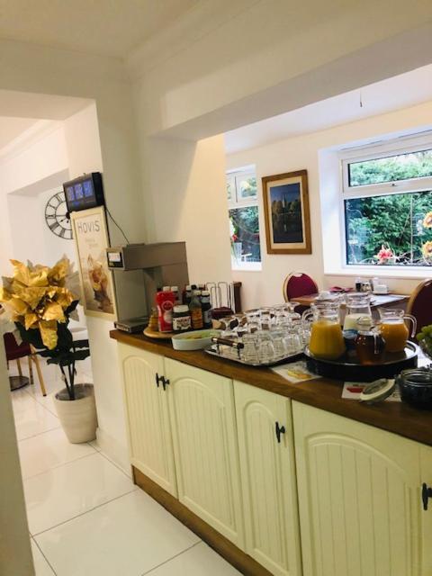 Avonpark House Couette-café